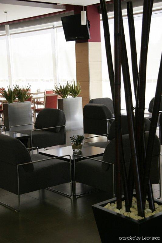 Express Madrid-getafe By Ihg Hotel 3*